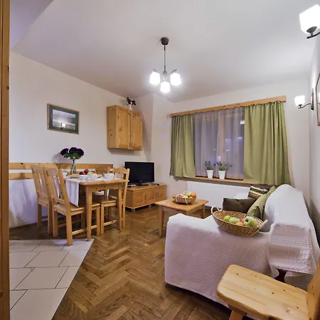 Apartart * זקופאנה