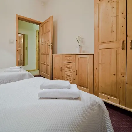 Apartart Apartment *